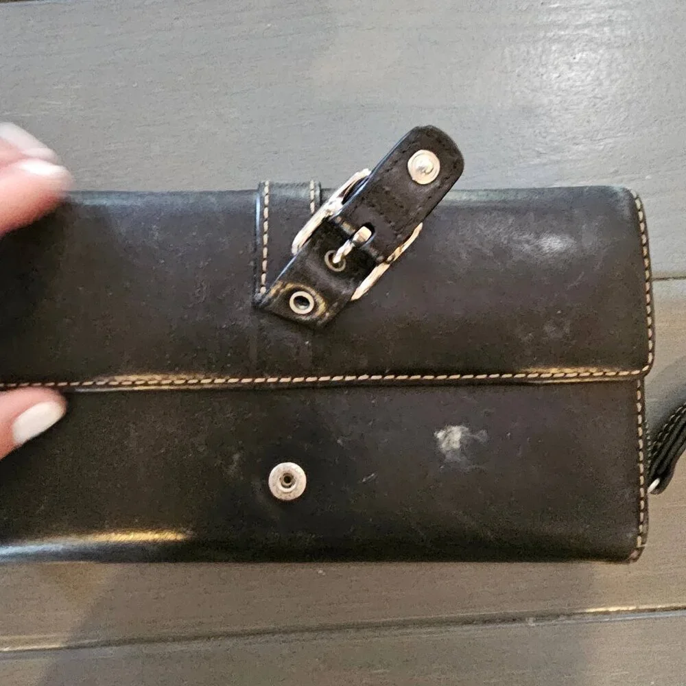 Coach Black Leather Buckle  Bi-Fold Check Book Wallet